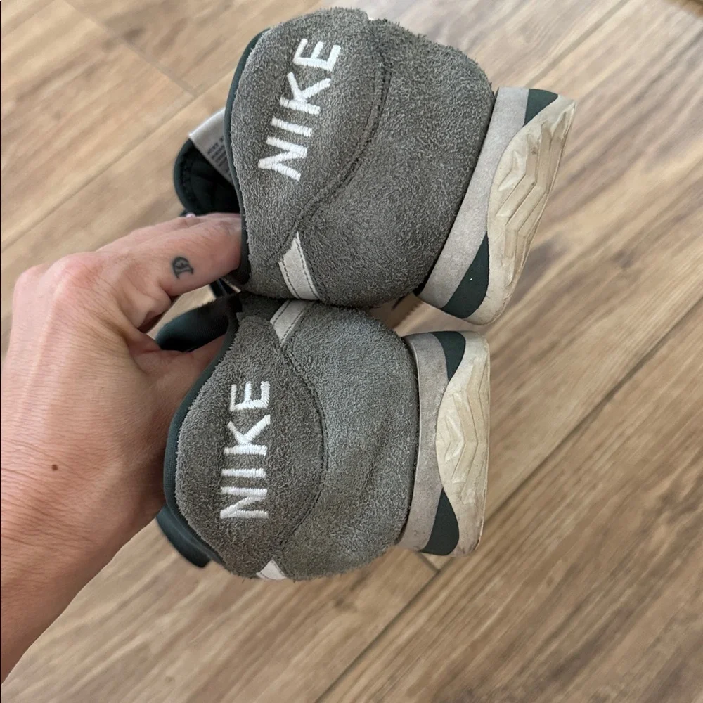 Nike Men's - Picture 4 of 6